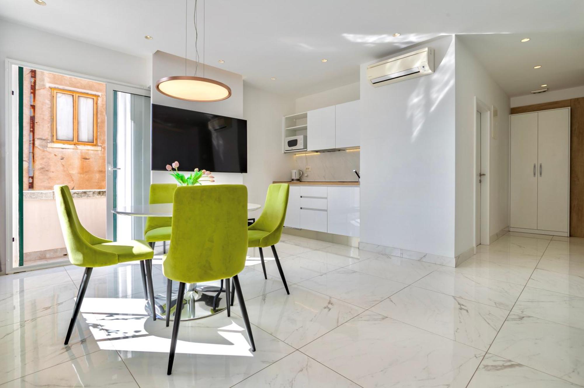 Apartments & Rooms Graso Split Phòng bức ảnh