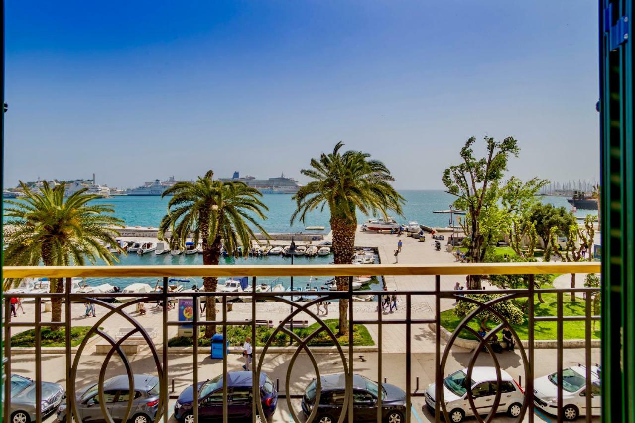 Apartments & Rooms Graso Split Ngoại thất bức ảnh